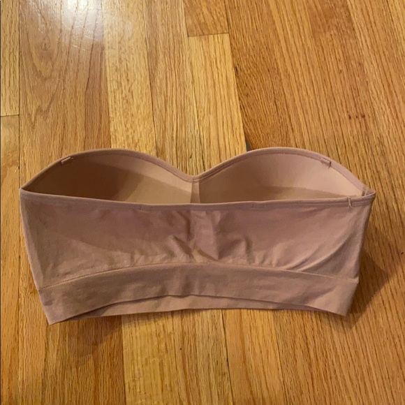 nude strapless bra - Picture 2 of 2